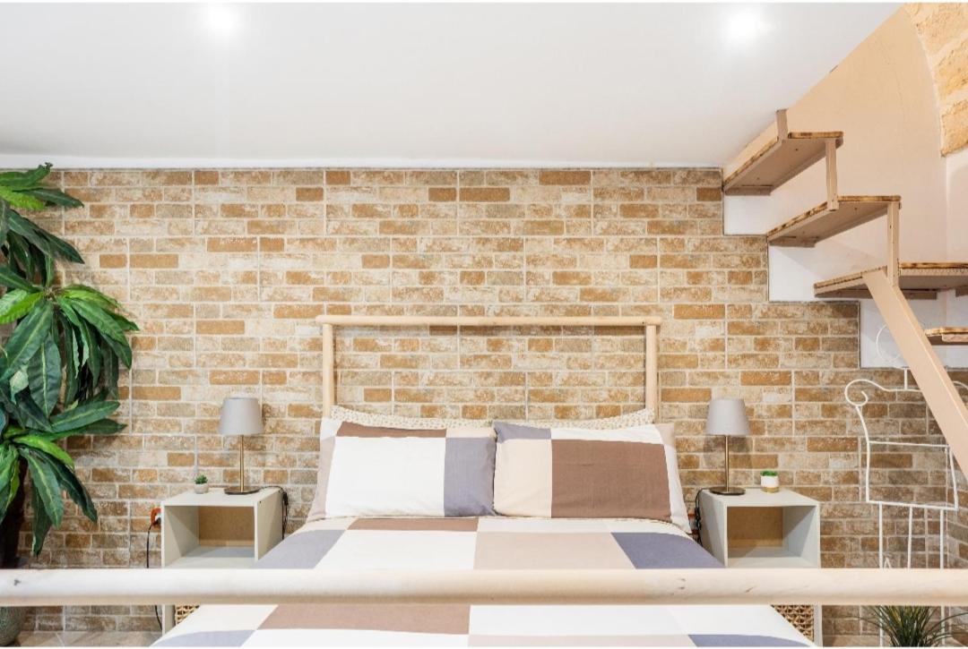 Casa Melania Apartment Brindisi Bagian luar foto